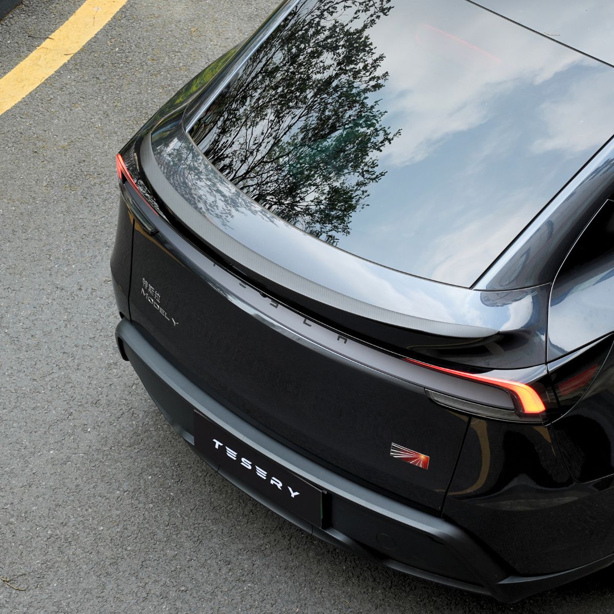 Performance Style Dry Carbon Fiber Spoiler for Tesla Model Y Juniper 2025+